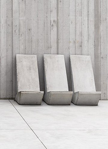 stoelen beton