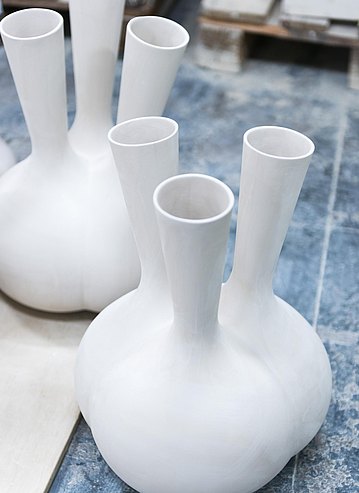 Vasen aus der Keramikschmiede Cor Unum.