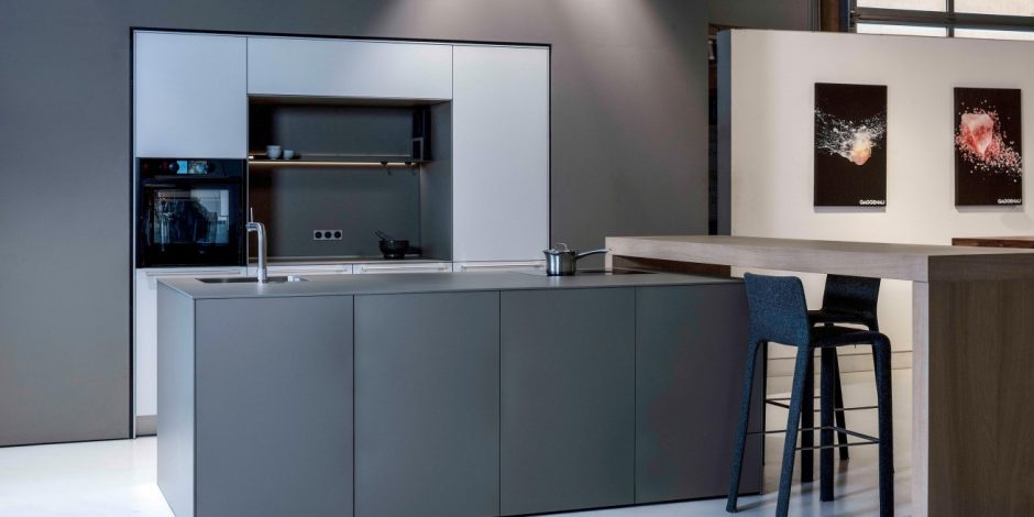 Display kitchens | premium kitchens | bulthaup | - bulthaup