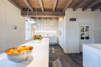 bultahup-zeist-niederlande-projekt-b3-white-orangeschale