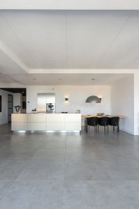bulthaup-nijmegen-niederlande-projekt-b3-grau-kuecheninsel-bsolitaire-02