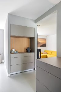 bulthaup-nijmegen-niederlande-projekt-b3-grau-regal-01