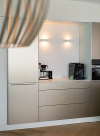 bulthaup-nijmegen-referentie-b3-keuken-wit-alu-beige-detail