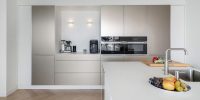 bulthaup-nijmegen-referentie-b3-keuken-wit-alu-beige-lights