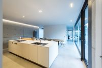 bulthaup-zeist-niederlande-projekt-b3-white-kuecheninsel