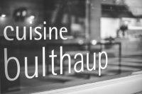 bulthaup-marcille-annemasse-startseite-schwar-weiss-schrift