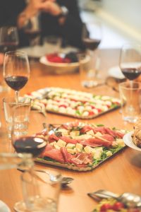 bulthaup-paris-design-saint-germain-wein-essen-person