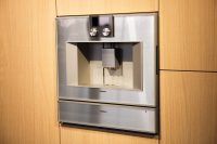 bulthaup-bratislava-slowakei-showroom-b3-kuechenschrank-eiche-ofen